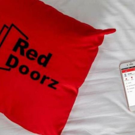 Reddoorz Near Manggarai Station 2 Hotel Jakarta Luaran gambar